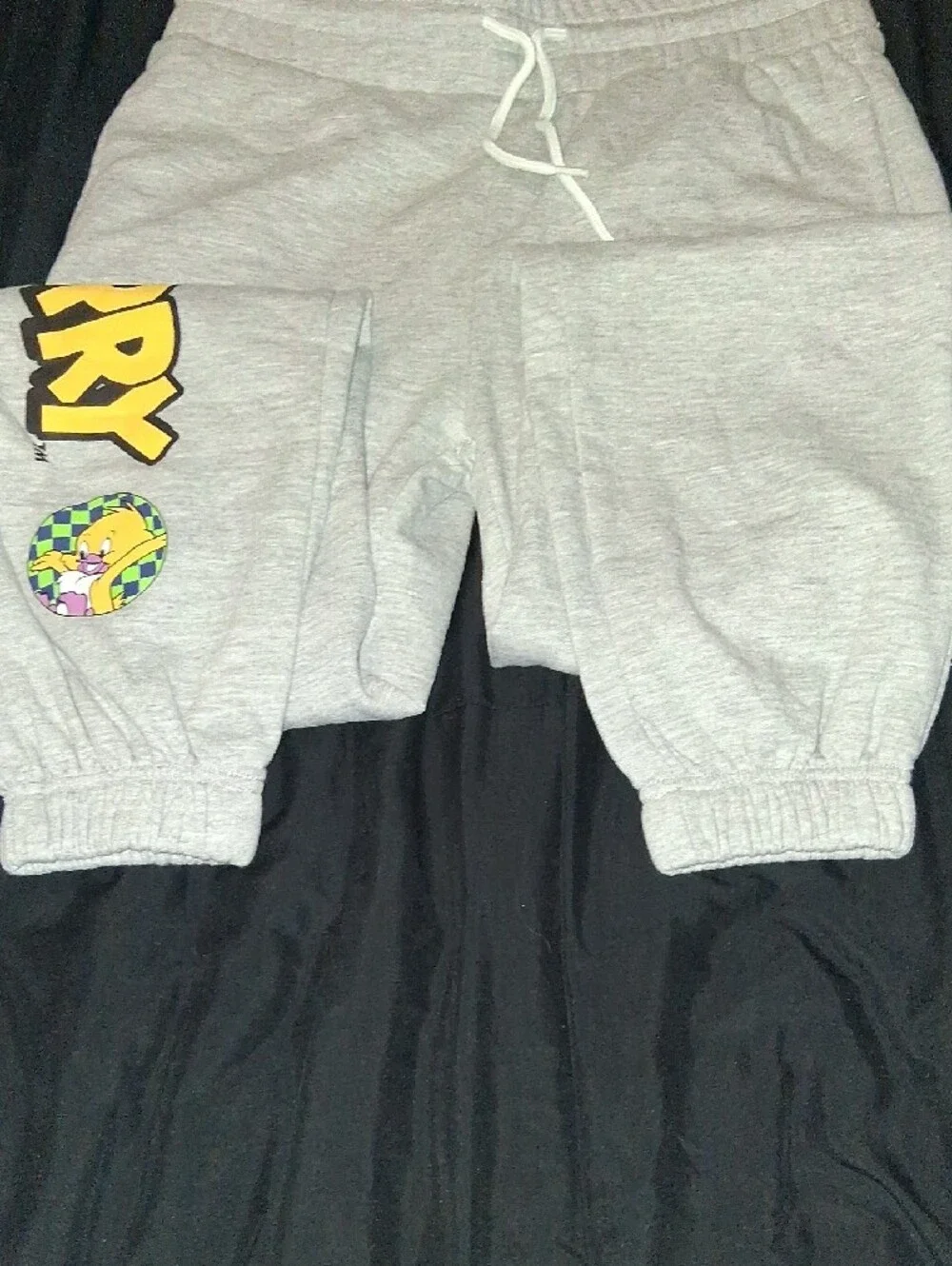 💎NEW Medium Gray Graphic Sweatpants with Drawstring